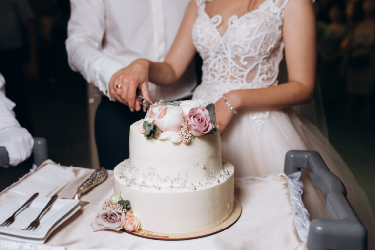 wedding cake cutting songs